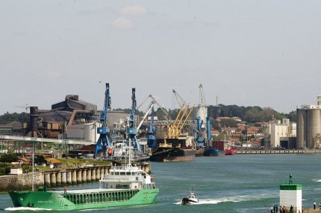 port de Bayonne anglet la barre pays basque zip