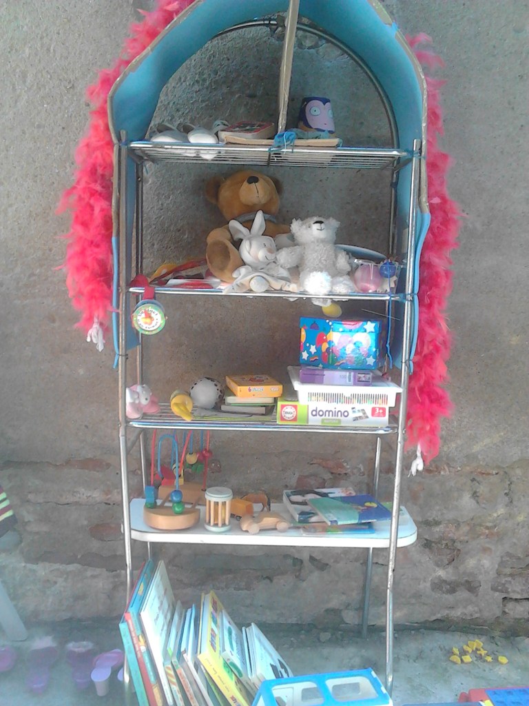 boite à dons libres enfants du tarn gaillac 81 troc jouets jeux gratuits