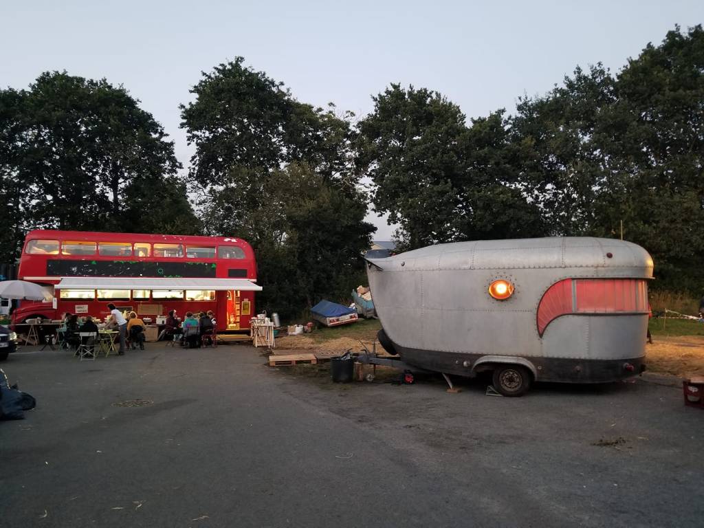 festival Very Bad Mother 2021 Concarneau féminisme parentalités alternatives