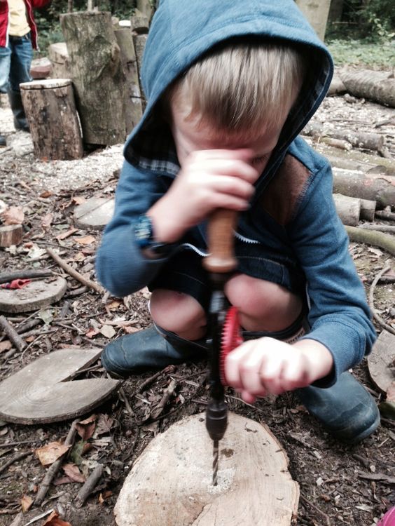 Association Libres enfants du Tarn réseau parents 81 parentalité forest school outils forêt de la survie